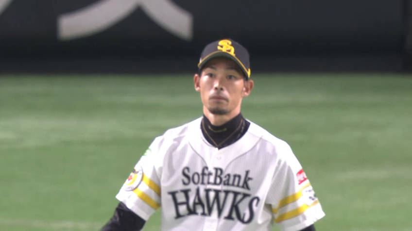 7回表・H又吉克樹 見事なフィールディング!! 鋭い打球を捕球し、ピッチャーゴロに打ち取る!!