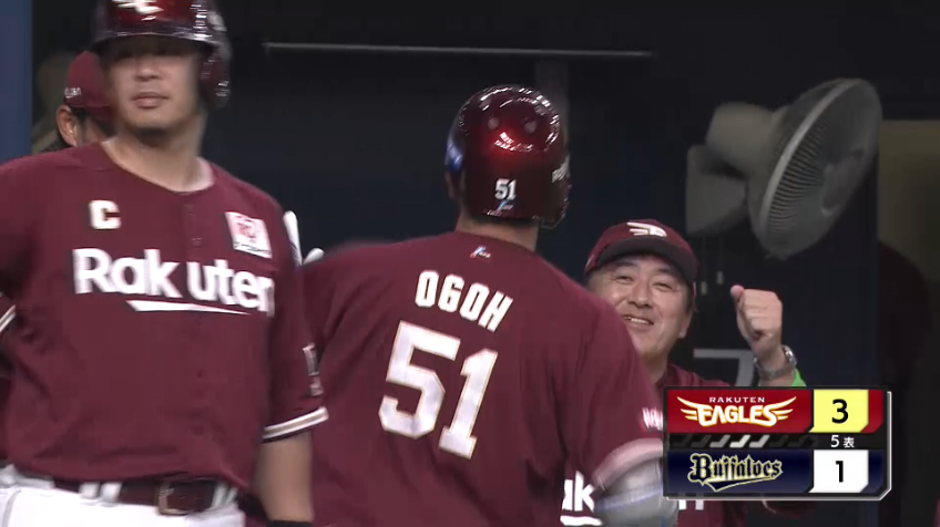 5回表・E小郷裕哉 堅実な仕事!! ライトへの犠牲フライで貴重な追加点!!