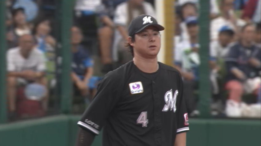 6回裏・M藤岡裕大 軽快な守備!! 逆シングルで取ってから1塁への素早い送球でアウトにする!!