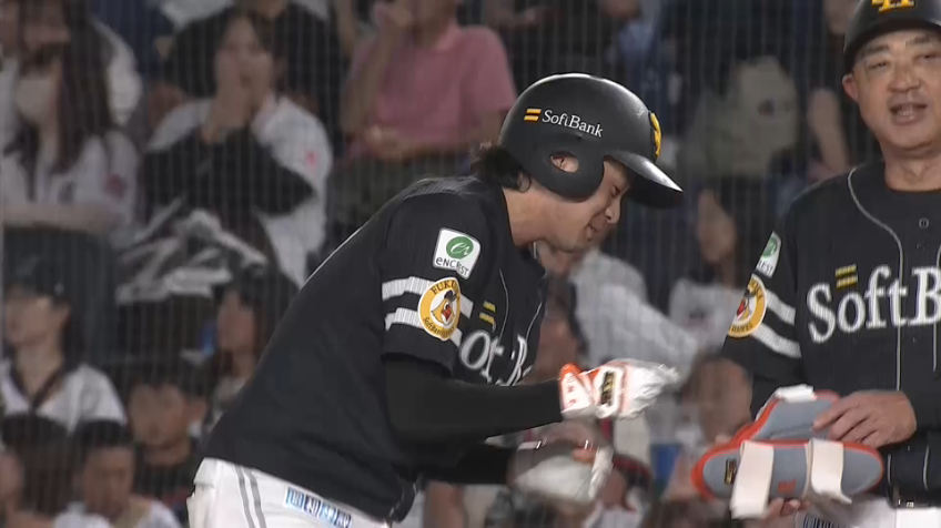 7回表・H川瀬晃 満塁のチャンスで追加点!! センターへの2点タイムリーヒット!!
