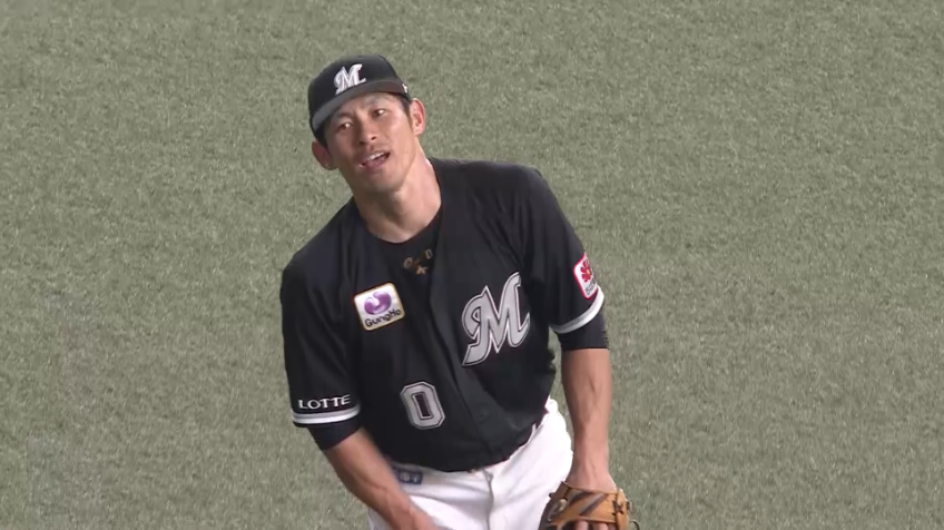 3回裏・M荻野貴司 鉄壁の外野守備!! ダイビングキャッチでランナーの出塁を許さない!!