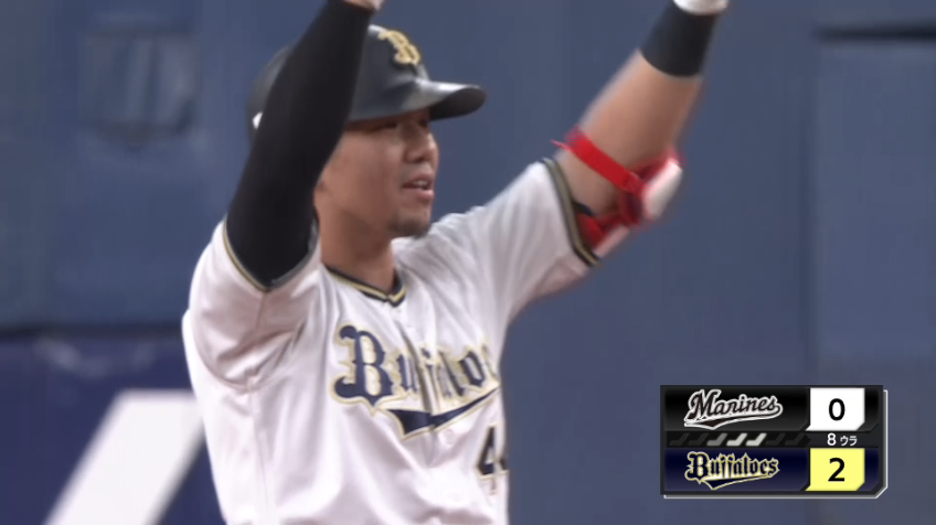 8回裏・B頓宮裕真 好走塁も光った!! 代打で貴重な追加点を奪うタイムリー2ベースヒット!!